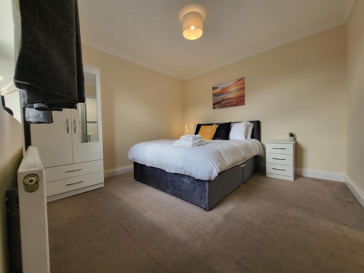 Tooting Bec Central Apartment By London Tube Exterior photo
